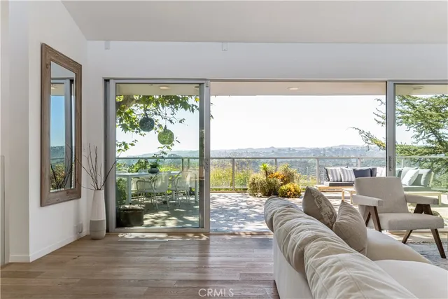 $19,999 | 1619 Tower Grove Drive, Beverly Hills, CA 90210