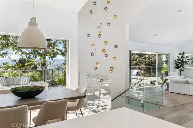 $19,999 | 1619 Tower Grove Drive, Beverly Hills, CA 90210