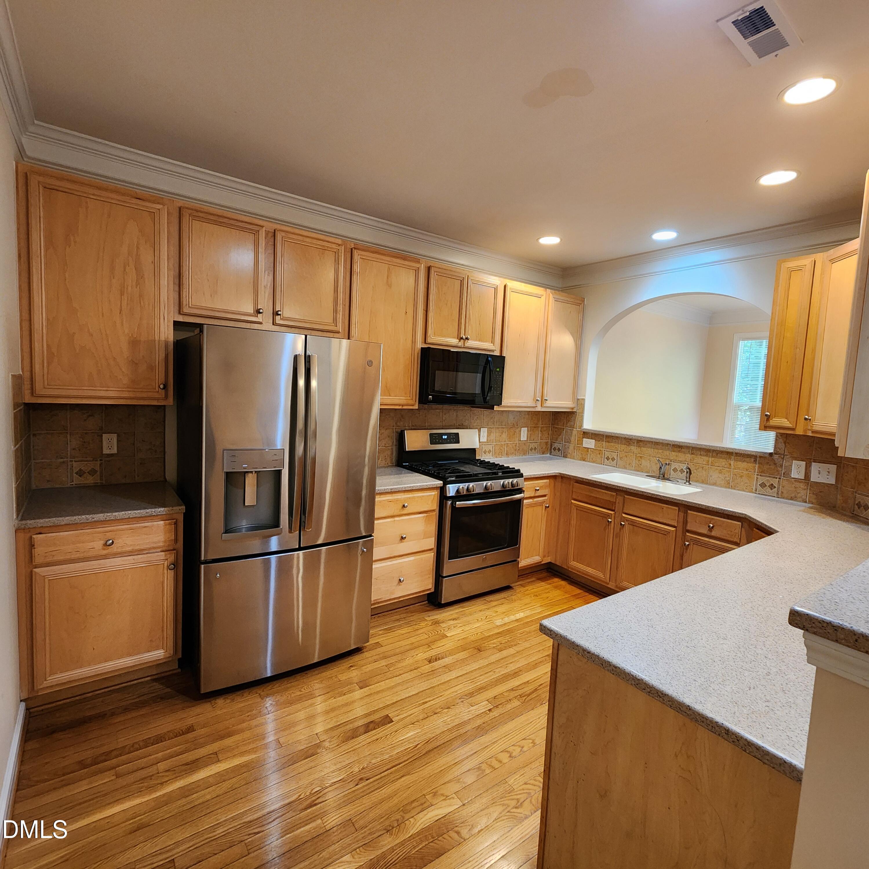 6004 Kohler Lane Raleigh, NC 27616 - Photo 7 of 31