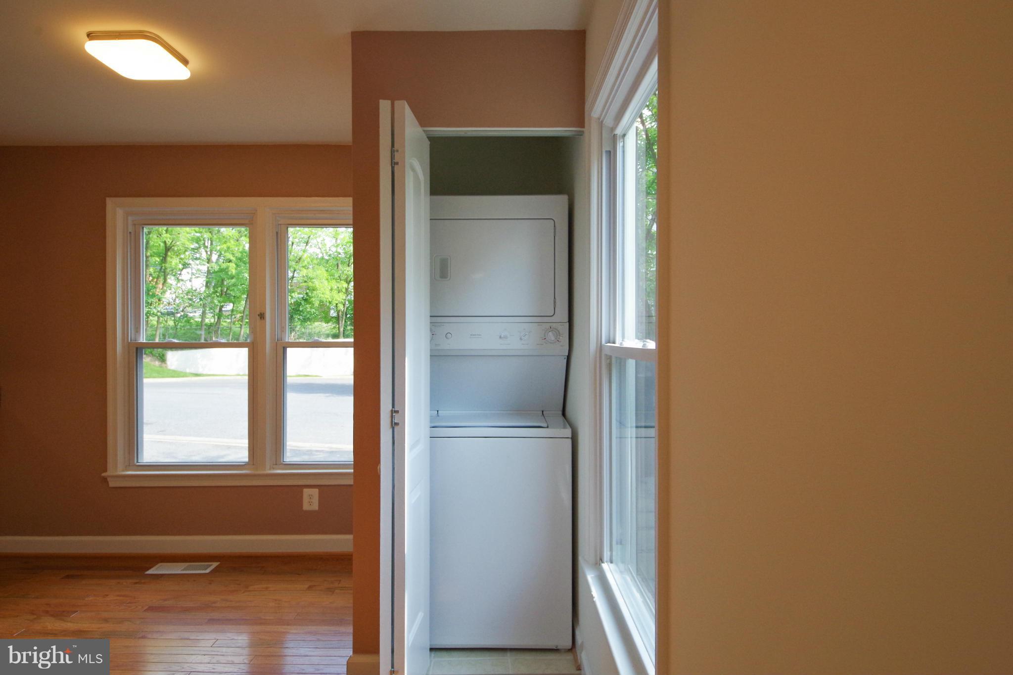 220 Lee Street Gaithersburg, MD 20877 - Photo 7 of 29 Interior (General)