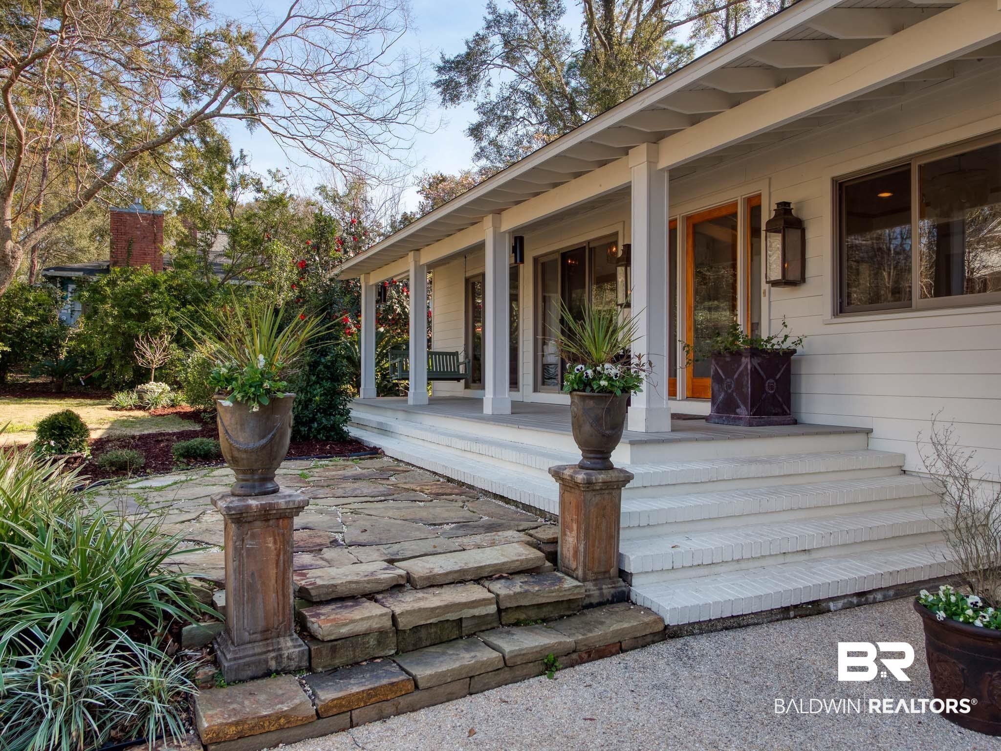 102 Nichols Avenue Fairhope, AL 36532 - Photo 34 of 45