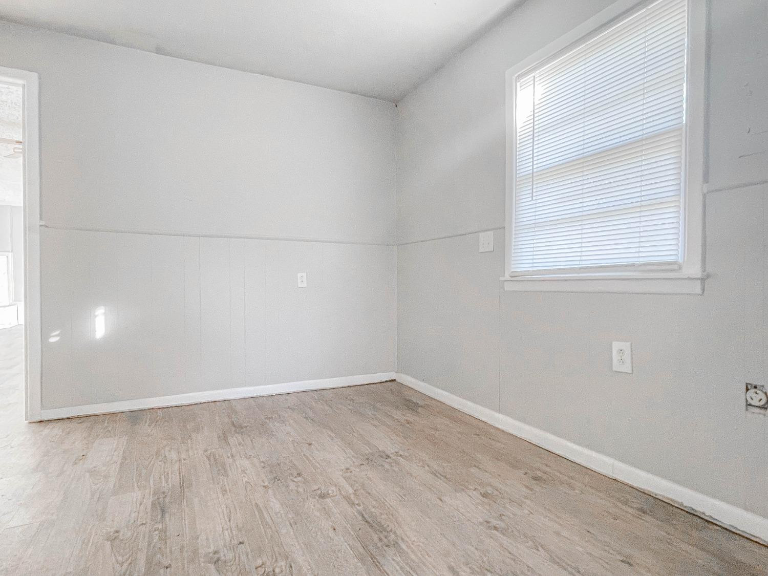 2004 47th Street Lubbock, TX 79412 - Photo 7 of 11 Photo 7