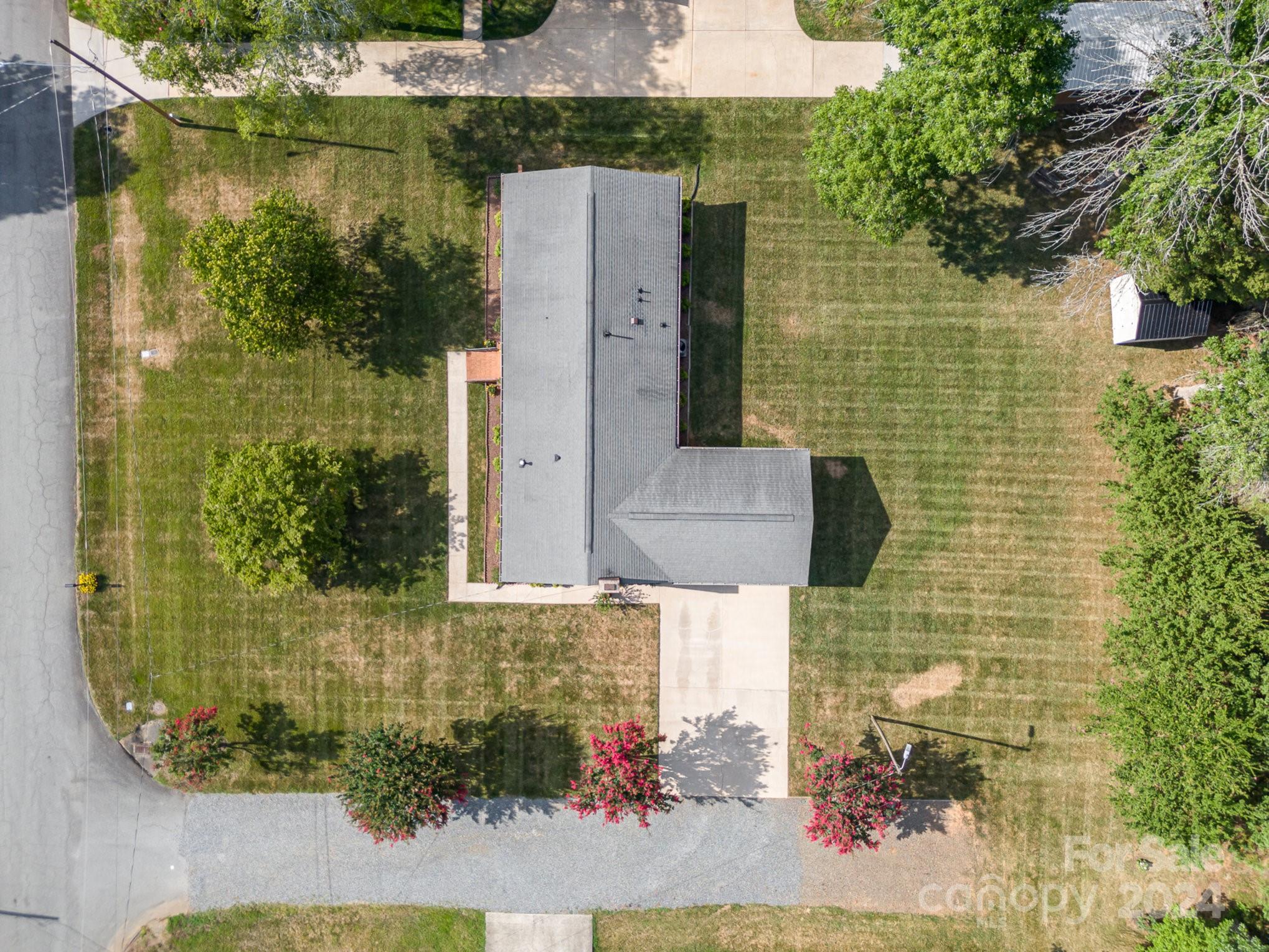 6308 Sunset Circle Charlotte, NC 28216 - Photo 29 of 30