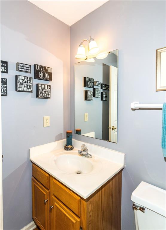 9906 Mapleton Court Fishers, IN 46037 - Photo 11 of 24 Gallery Image 11