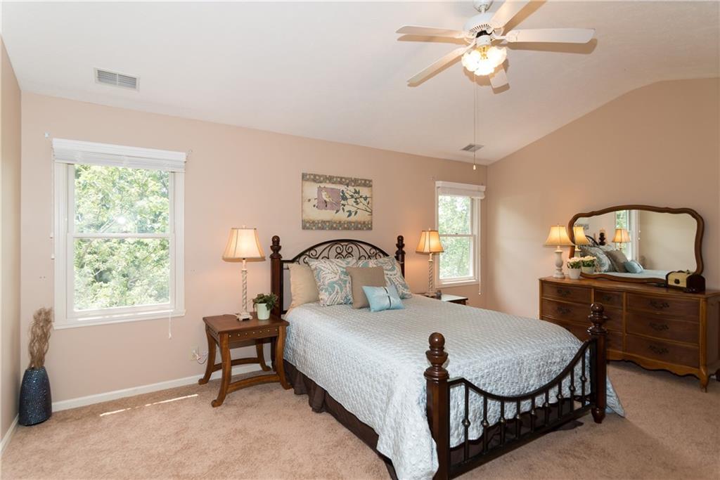 9906 Mapleton Court Fishers, IN 46037 - Photo 12 of 24 Gallery Image 12