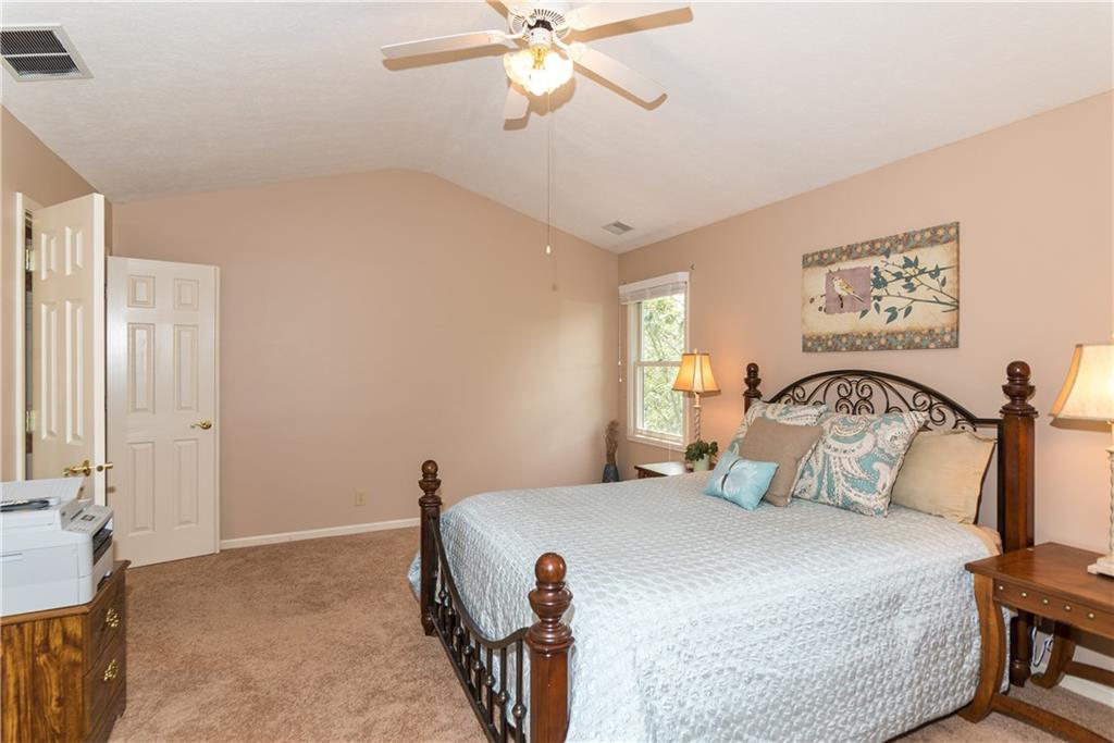 9906 Mapleton Court Fishers, IN 46037 - Photo 13 of 24 Gallery Image 13