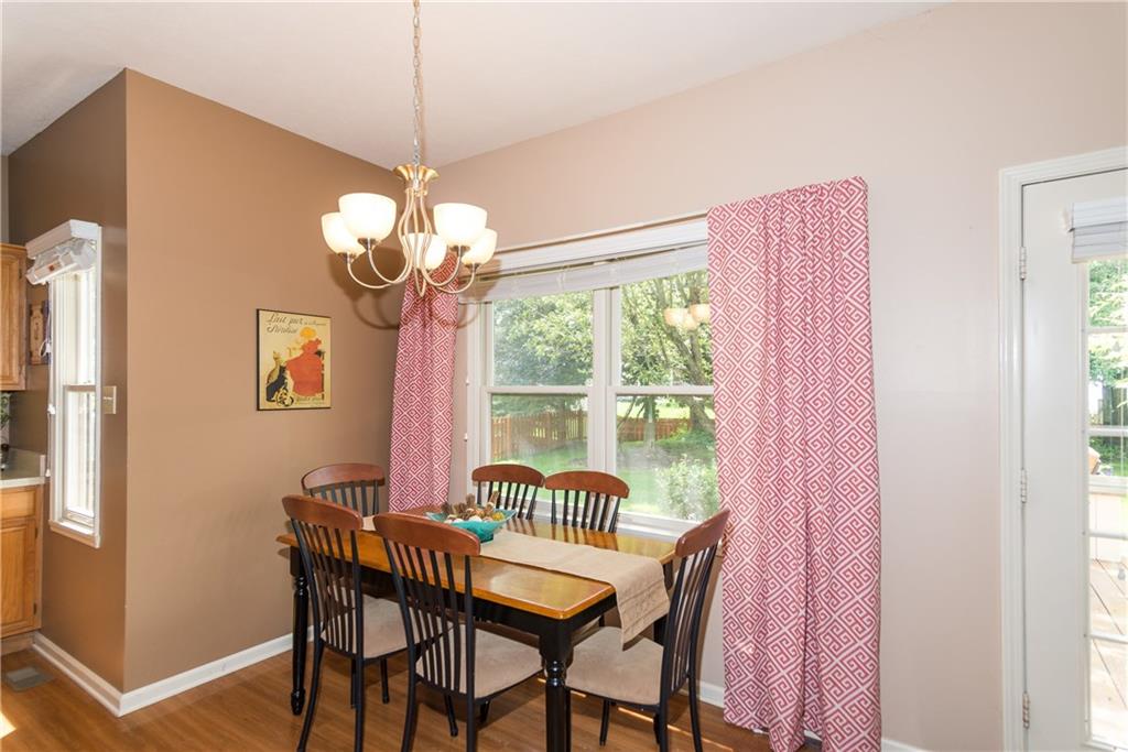 9906 Mapleton Court Fishers, IN 46037 - Photo 10 of 24 Gallery Image 10