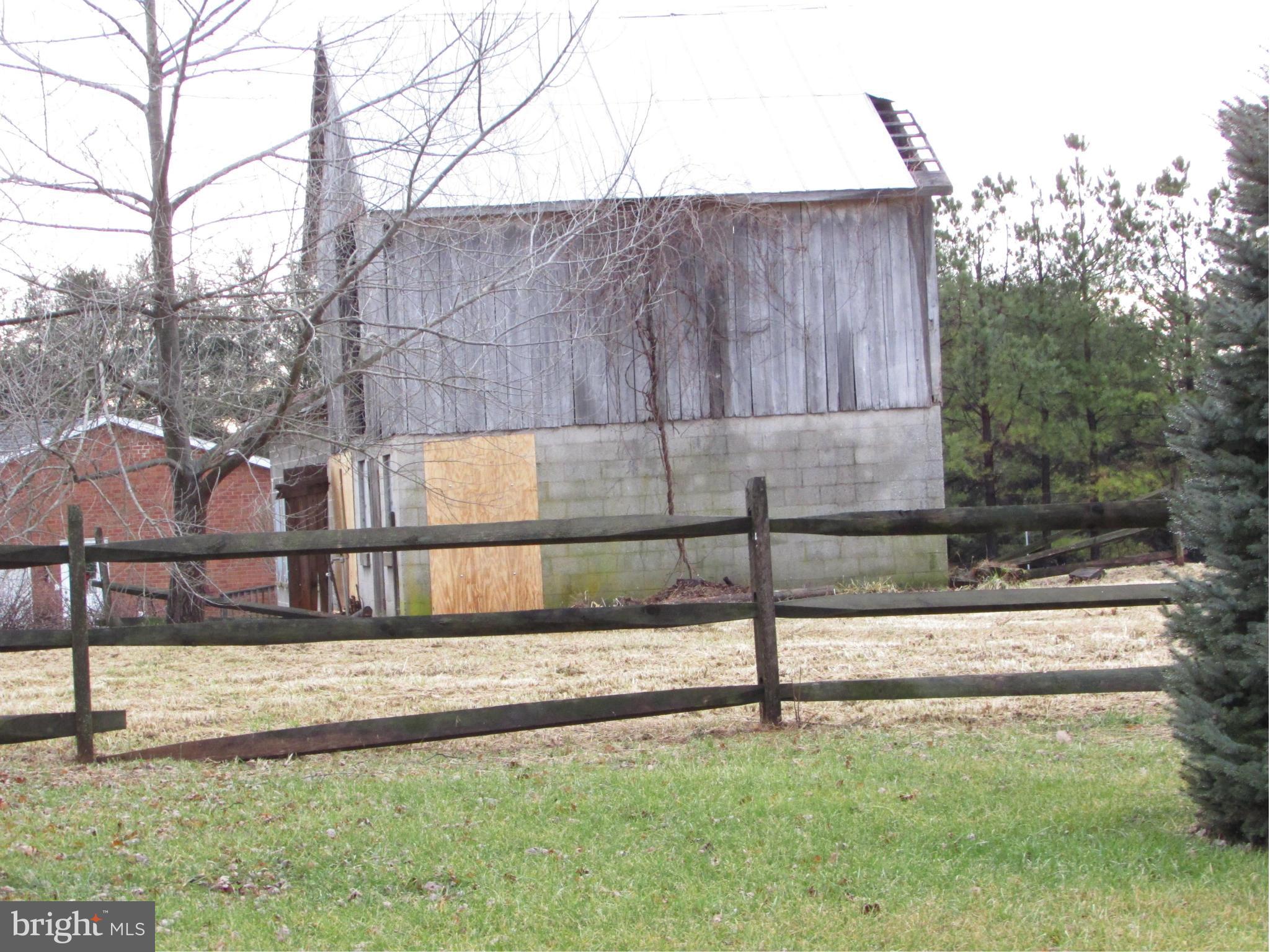 2548 Beckleysville Road Freeland, MD 21053 - Photo 24 of 30 Side of barn