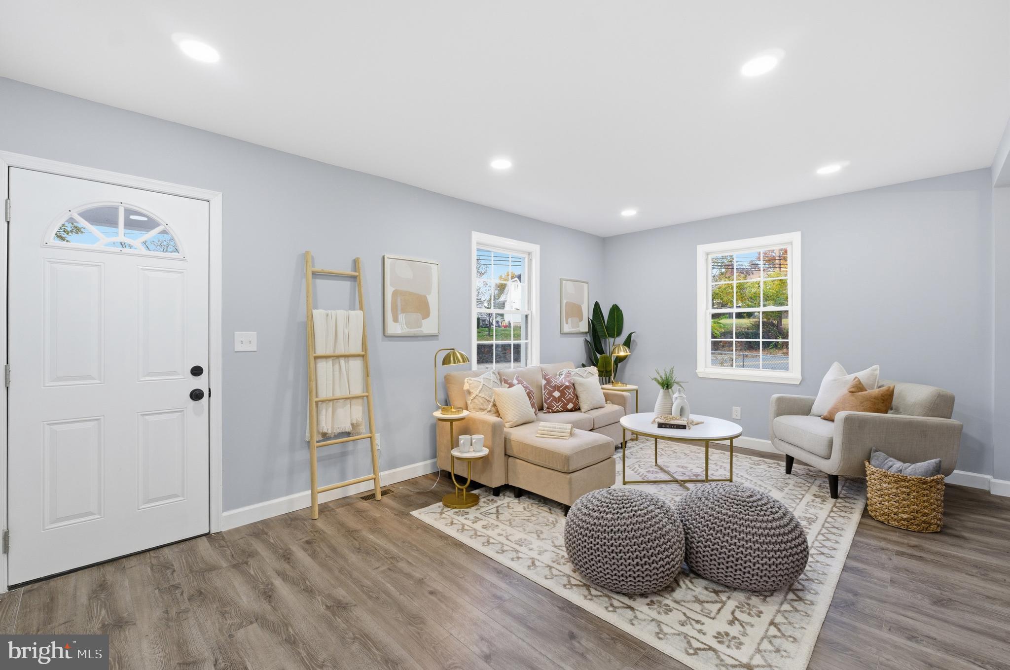 6 New County Road Aberdeen, MD 21001 - Photo 5 of 44 a living room with furniture and wooden floor