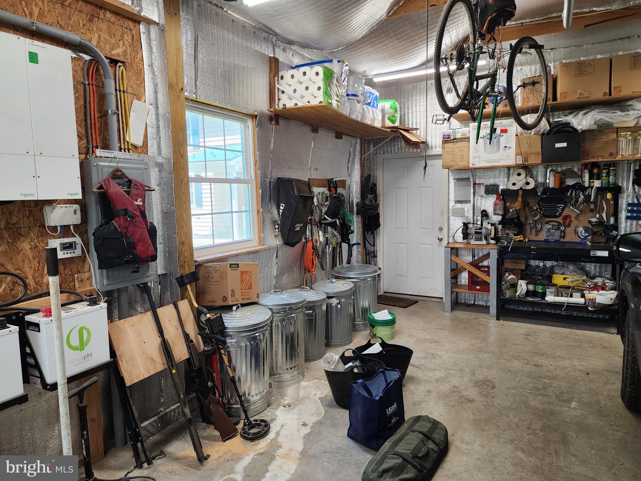 14816 Falling Waters Road Williamsport, MD 21795 - Photo 71 of 129 40 X 44 3 Bay Garage / Climate Controlled Hobby Rm
