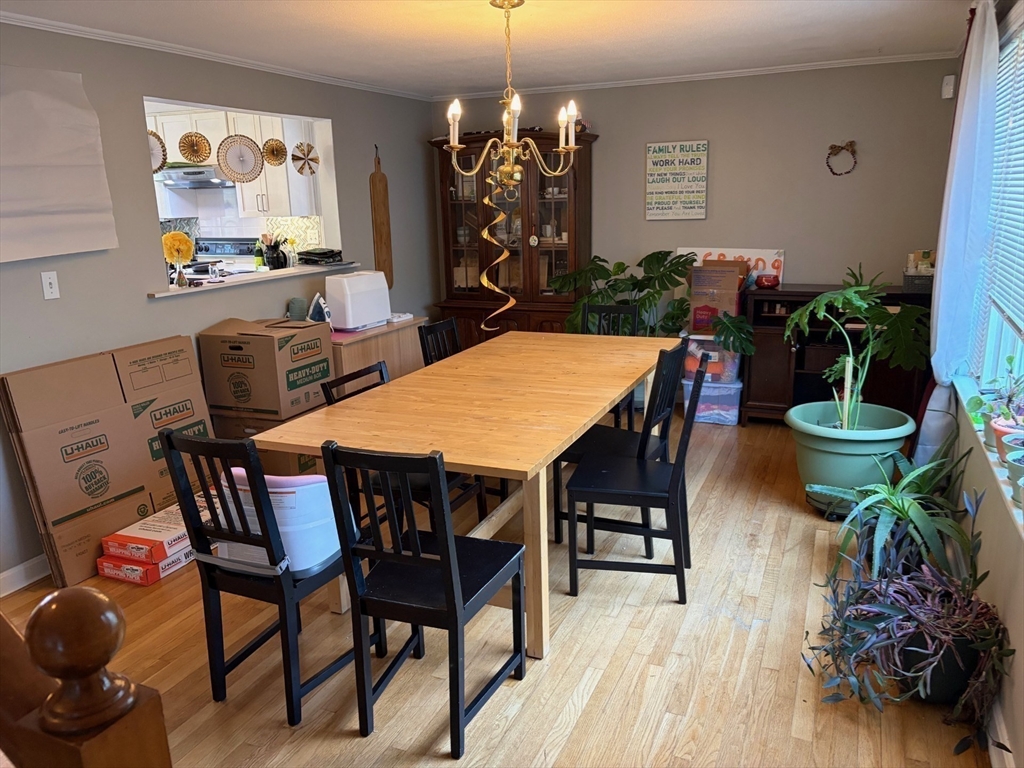 112 Marlboro Road Southborough, MA 01772 - Photo 6 of 16