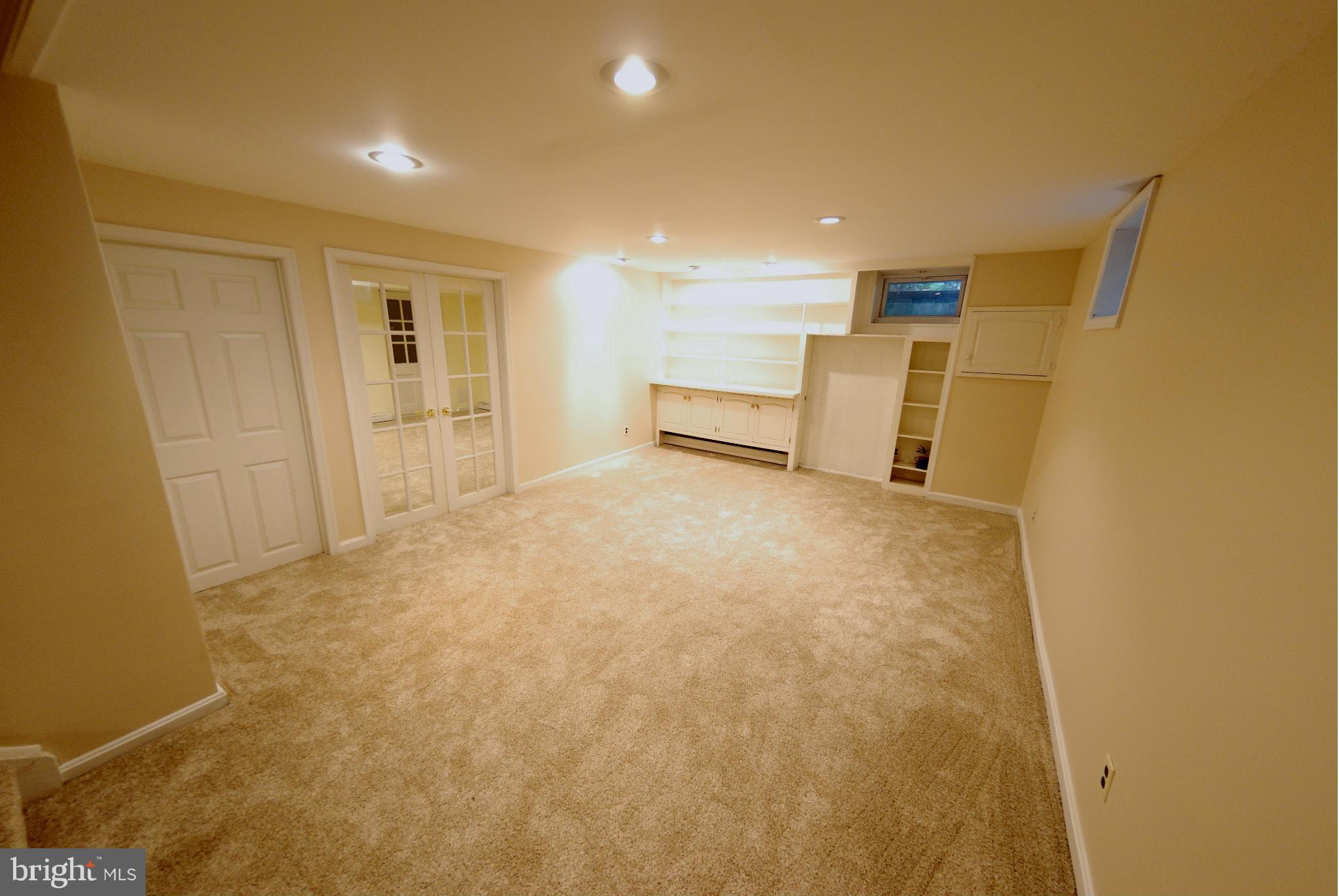 2 Goodale Road Baltimore, MD 21212 - Photo 21 of 29 Family Room