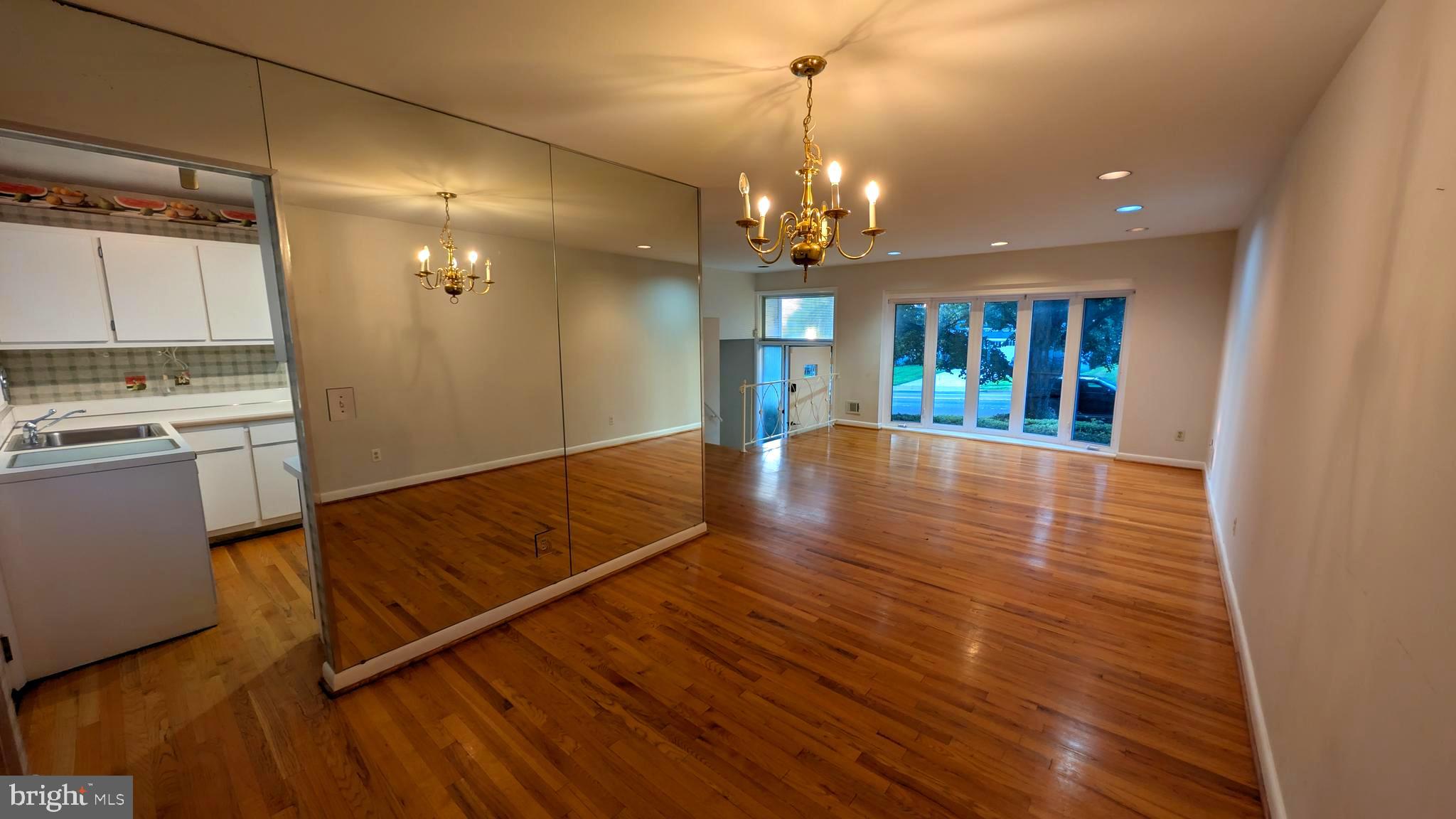 5908 Greentree Road Bethesda, MD 20817 - Photo 15 of 37 Gallery Image 15