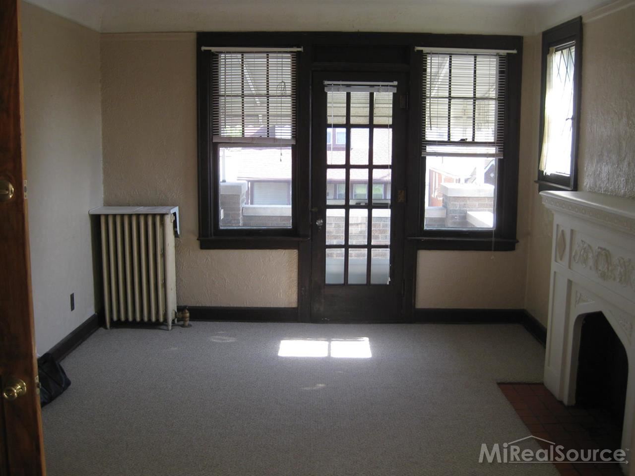 92 Walnut Street River Rouge, MI 48218 - Photo 4 of 17