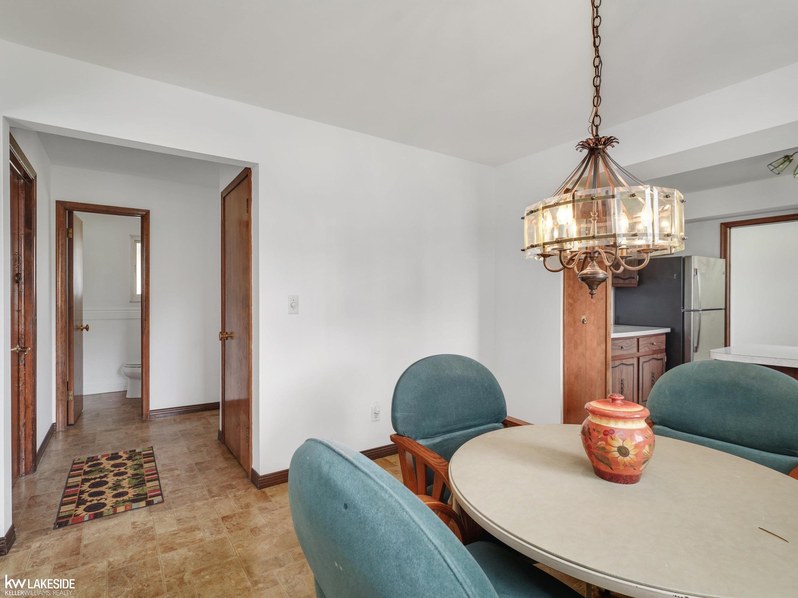 35385 Bobcean Road Clinton Township, MI 48035 - Photo 18 of 49