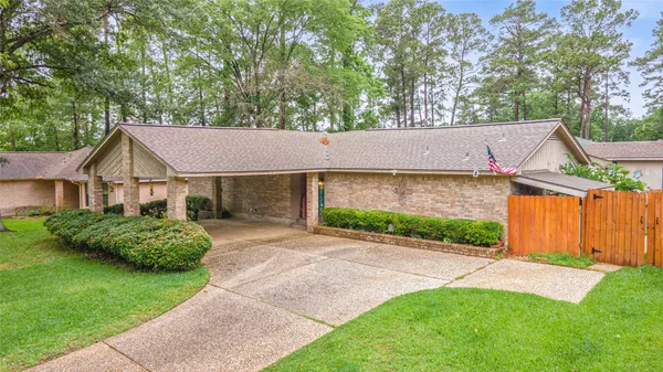 $259,000 | 412 Burning Tree Drive, Huntsville, TX 77340