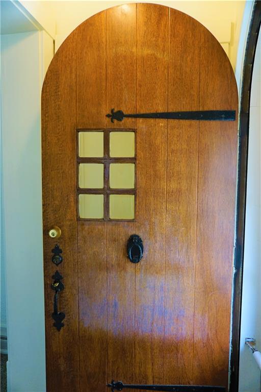561 5th Street Butler, PA 16001 - Photo 6 of 25 Great character from the moment you walk through the front door!