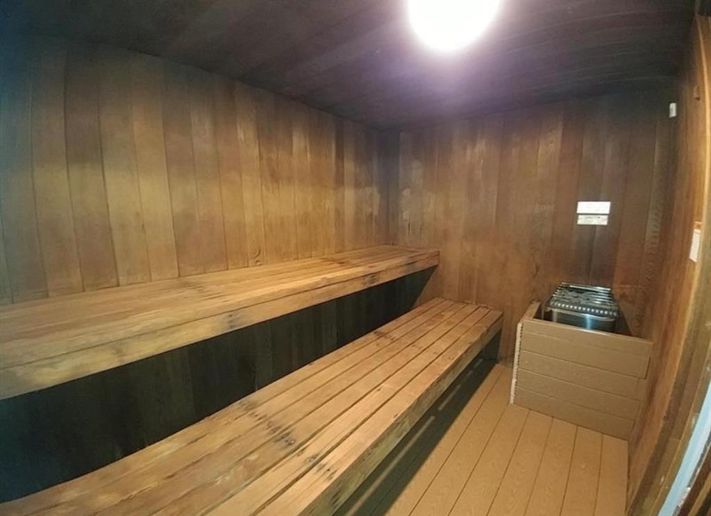 2851 East Golf Boulevard, Unit 206 Pompano Beach, FL 33064 - Photo 24 of 35 a view of hotel and chair