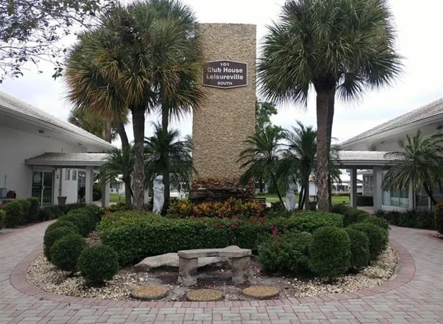 $110,000 | 2851 East Golf Boulevard, Unit 206, Pompano Beach, FL 33064