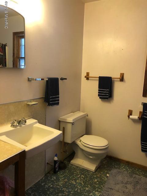 19053 Austin Avenue Reed City, MI 49677 - Photo 13 of 18 IMG_2305