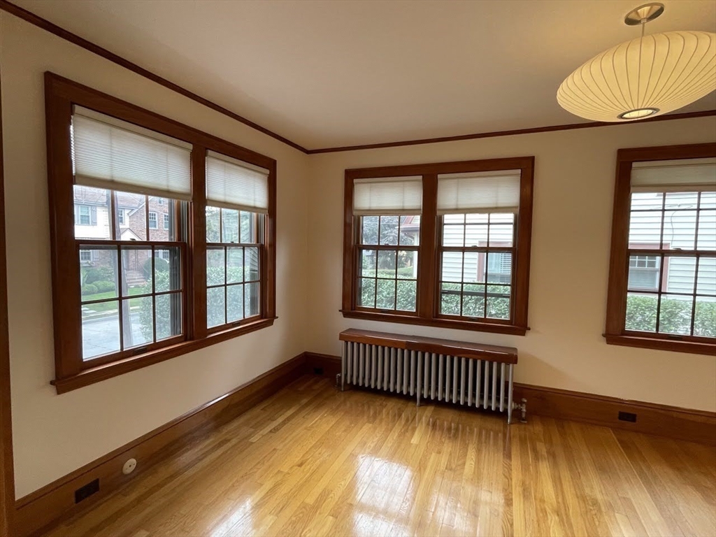 23 Richardson Road Belmont, MA 02478 - Photo 8 of 26