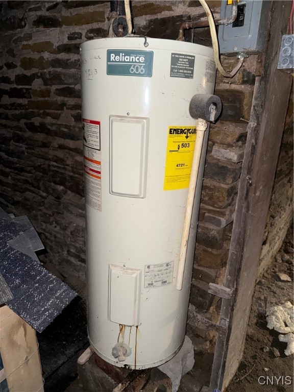 416 Main Street Oneida, NY 13421 - Photo 12 of 28