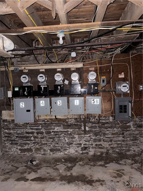 416 Main Street Oneida, NY 13421 - Photo 14 of 28