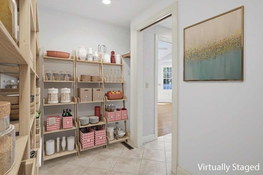 26 Monroe Street Shrewsbury, MA 01545 - Photo 14 of 40