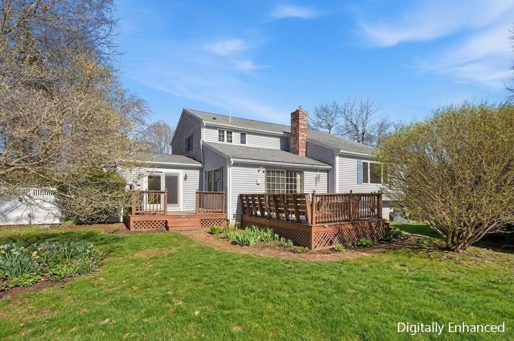 26 Monroe Street Shrewsbury, MA 01545 - Photo 2 of 40