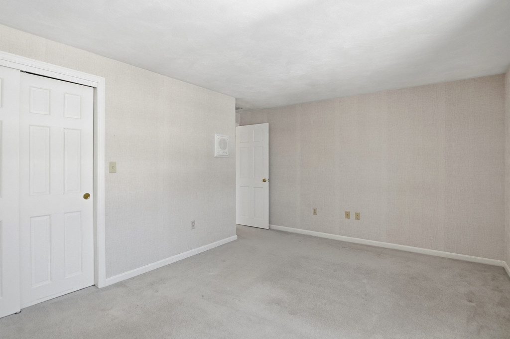 26 Monroe Street Shrewsbury, MA 01545 - Photo 30 of 40