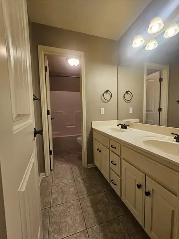 $439,000 | 4708 Corinth Drive, St. Joseph, MO 64506