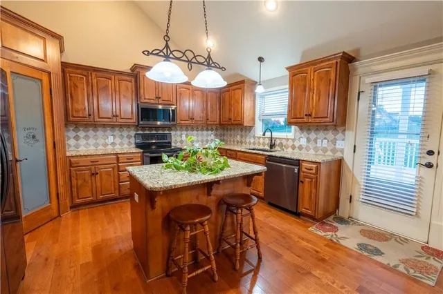 $439,000 | 4708 Corinth Drive, St. Joseph, MO 64506