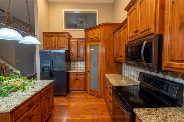 $439,000 | 4708 Corinth Drive, St. Joseph, MO 64506