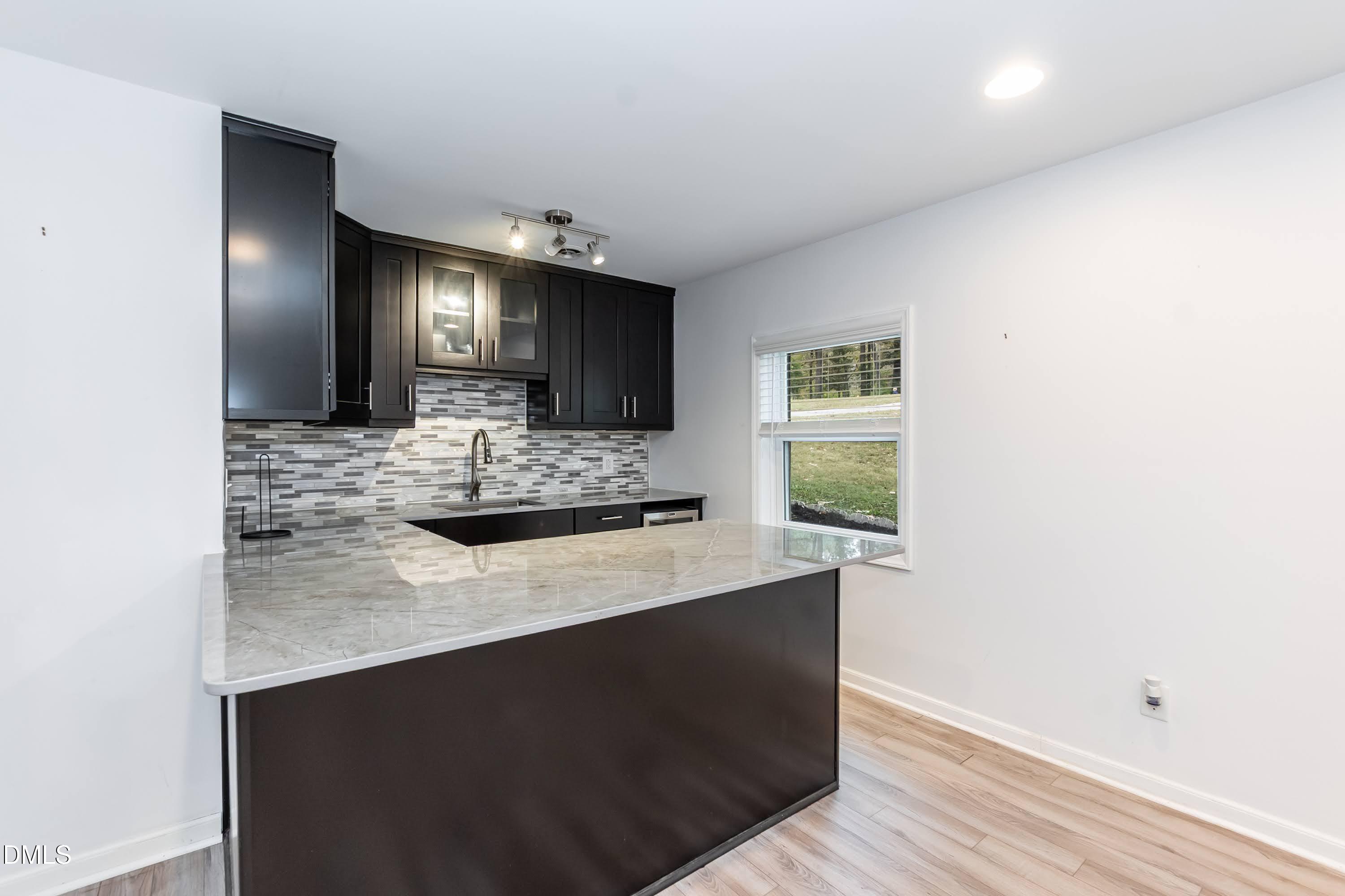 7728 Wakebrook Drive Raleigh, NC 27616 - Photo 33 of 62 Kitchenette 01