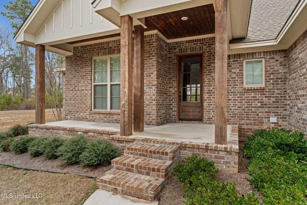 $289,500 | 88 North Bryant Road, Sumrall, MS 39482