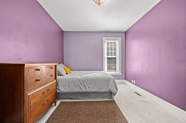 $239,900 | 801 Carver Street North, Winthrop, MN 55396