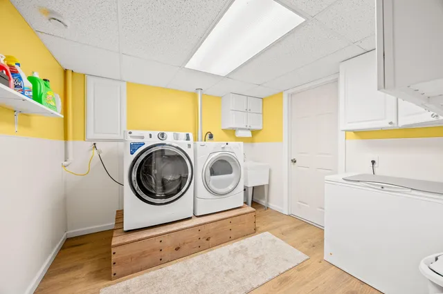 $239,900 | 801 Carver Street North, Winthrop, MN 55396