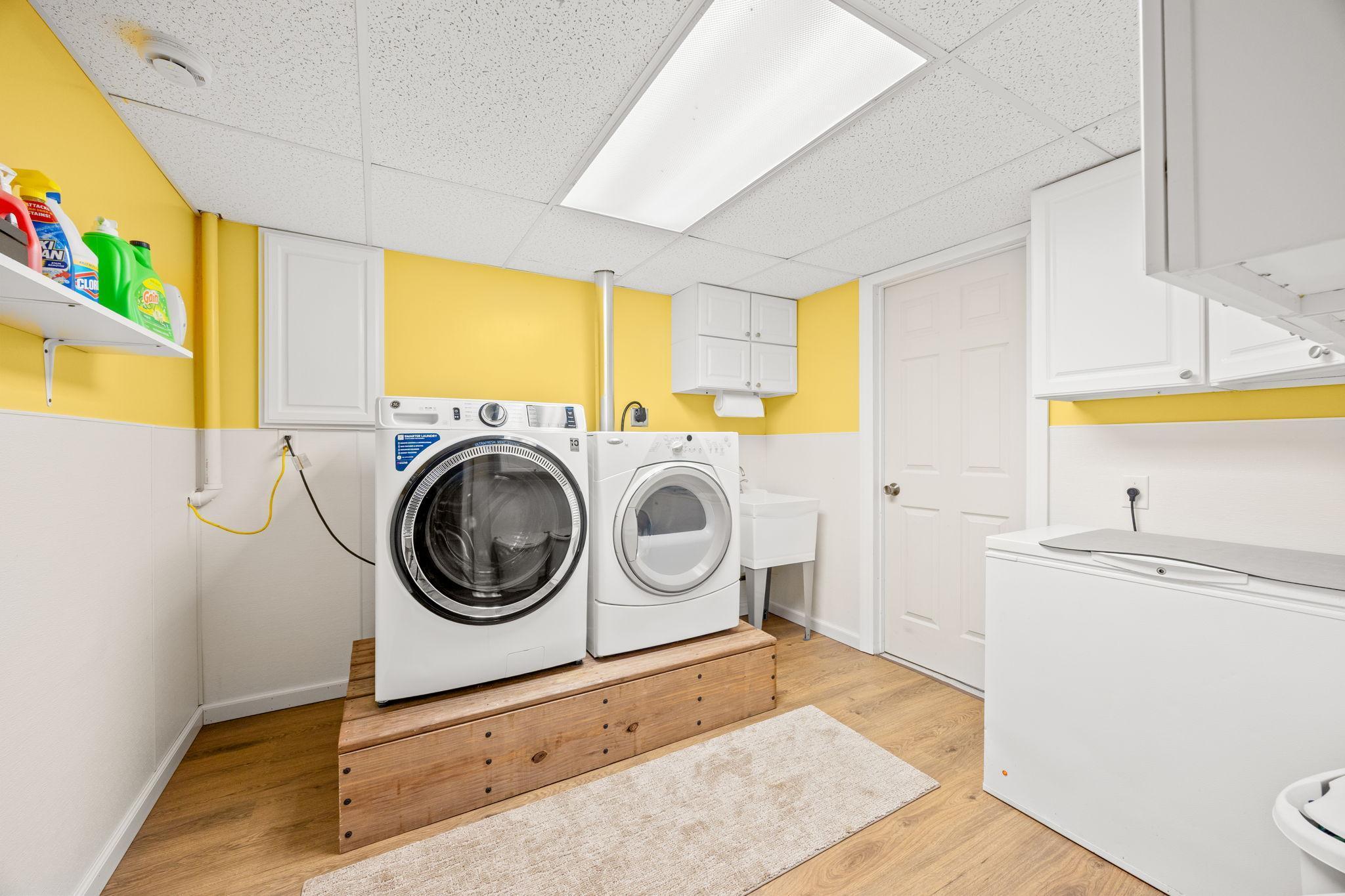 801 Carver Street North Winthrop, MN 55396 - Photo 16 of 27