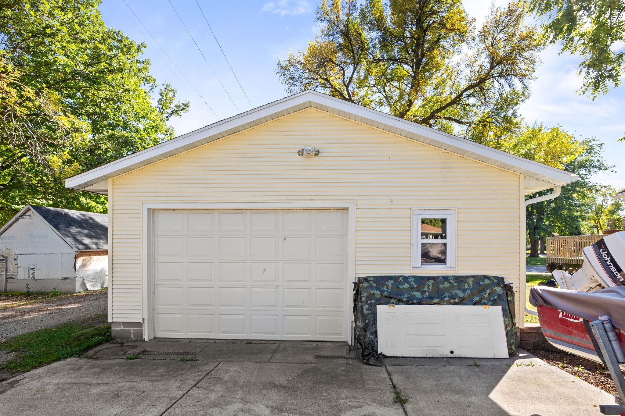 801 Carver Street North Winthrop, MN 55396 - Photo 27 of 27