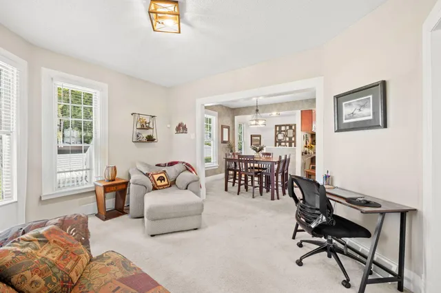 $239,900 | 801 Carver Street North, Winthrop, MN 55396