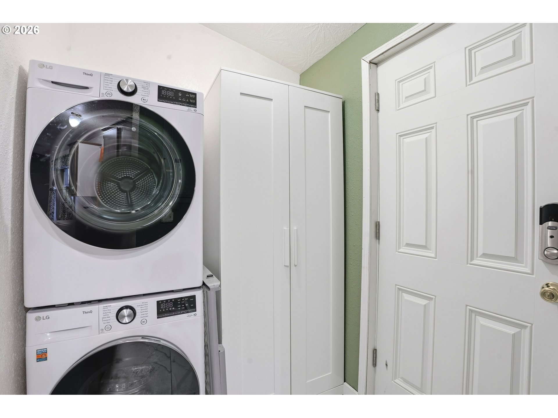 21400 Southeast Stark Street, Unit 2 Gresham, OR 97030 - Photo 13 of 32