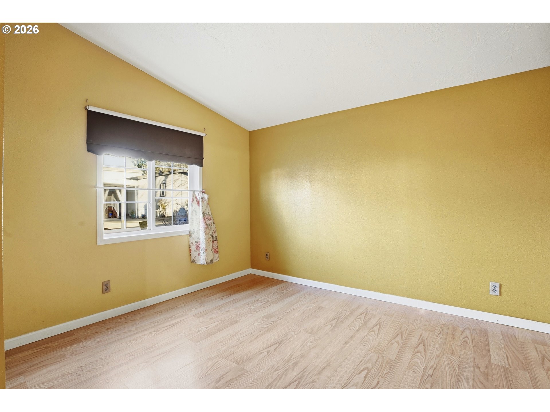 21400 Southeast Stark Street, Unit 2 Gresham, OR 97030 - Photo 19 of 32