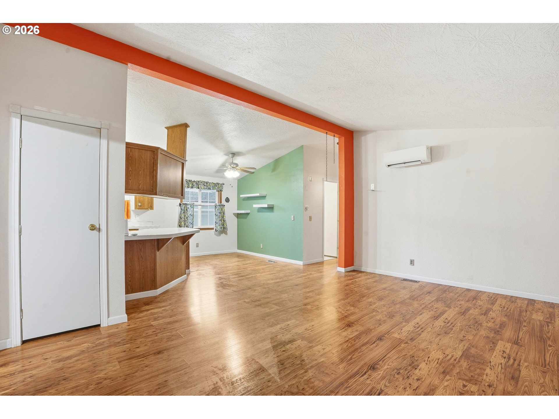 21400 Southeast Stark Street, Unit 2 Gresham, OR 97030 - Photo 5 of 32