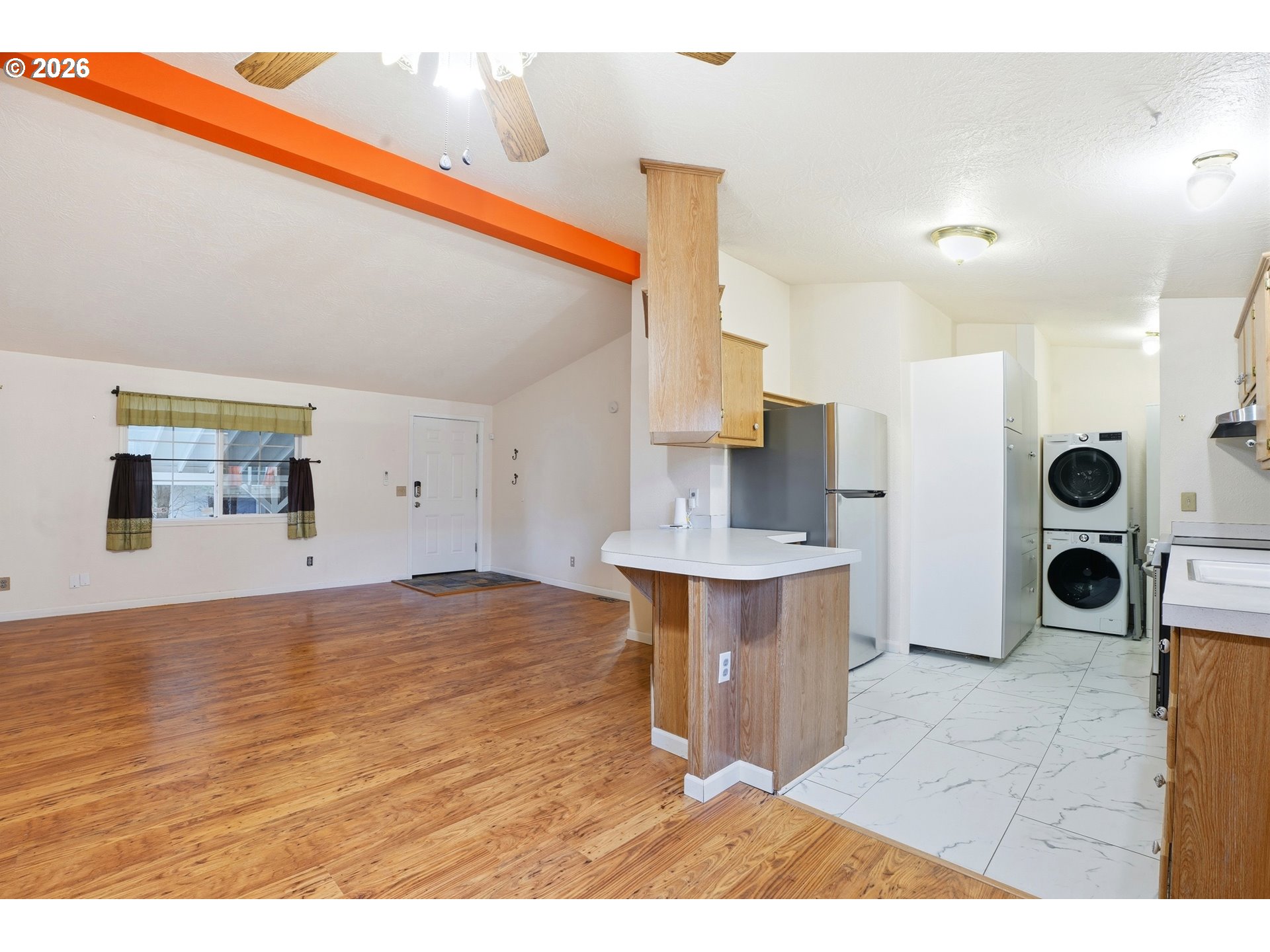 21400 Southeast Stark Street, Unit 2 Gresham, OR 97030 - Photo 9 of 32