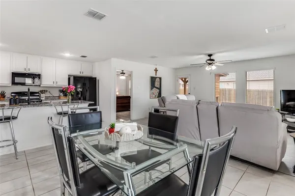 $2,395 | 1650 Woodbrook Drive, Hutchins, TX 75141