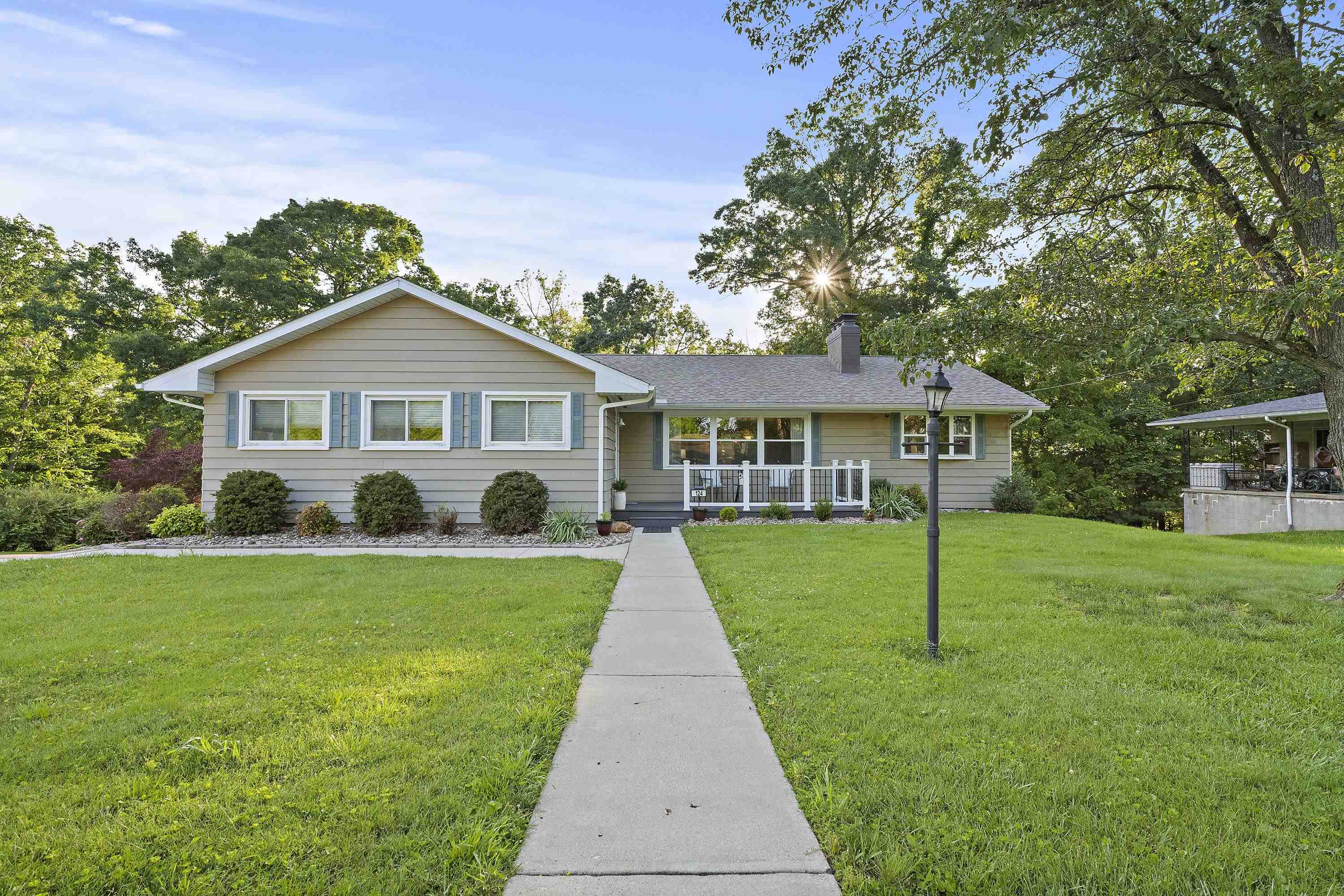 124 Lycan Road Ashland, KY 41101 - Photo 1 of 36 Gallery Image 1