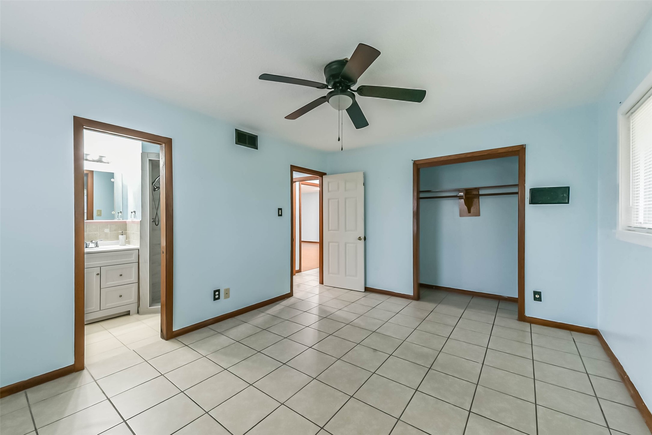 705 Dunwick Lane Pasadena, TX 77502 - Photo 24 of 36