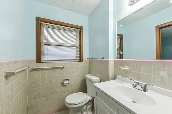 $1,800 | 705 Dunwick Lane, Pasadena, TX 77502