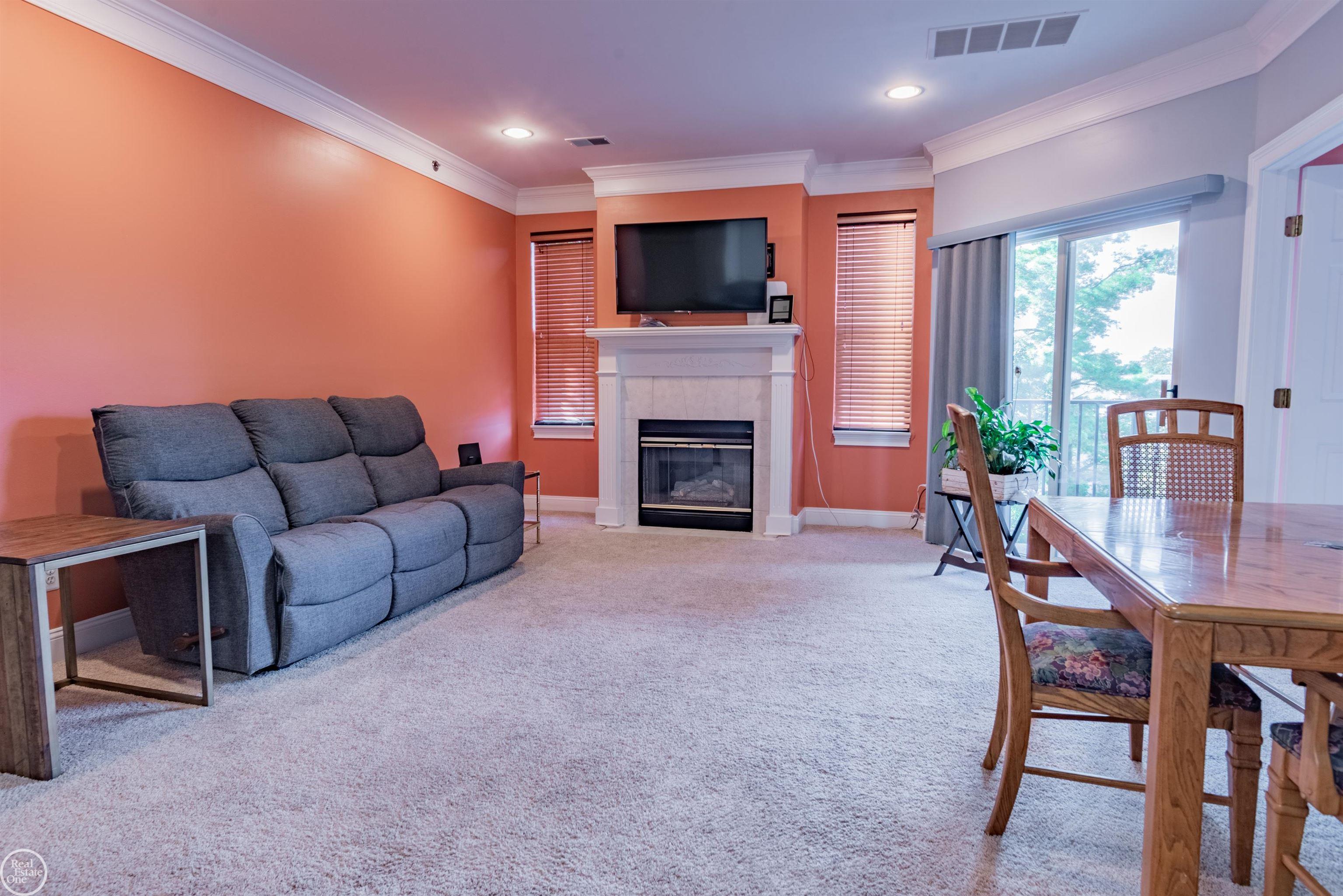 39178 Hayes Road Clinton Township, MI 48038 - Photo 2 of 30 50222693-E294C02D-3D06-4DCB-AAE3-477FD8B01C3A.JPG