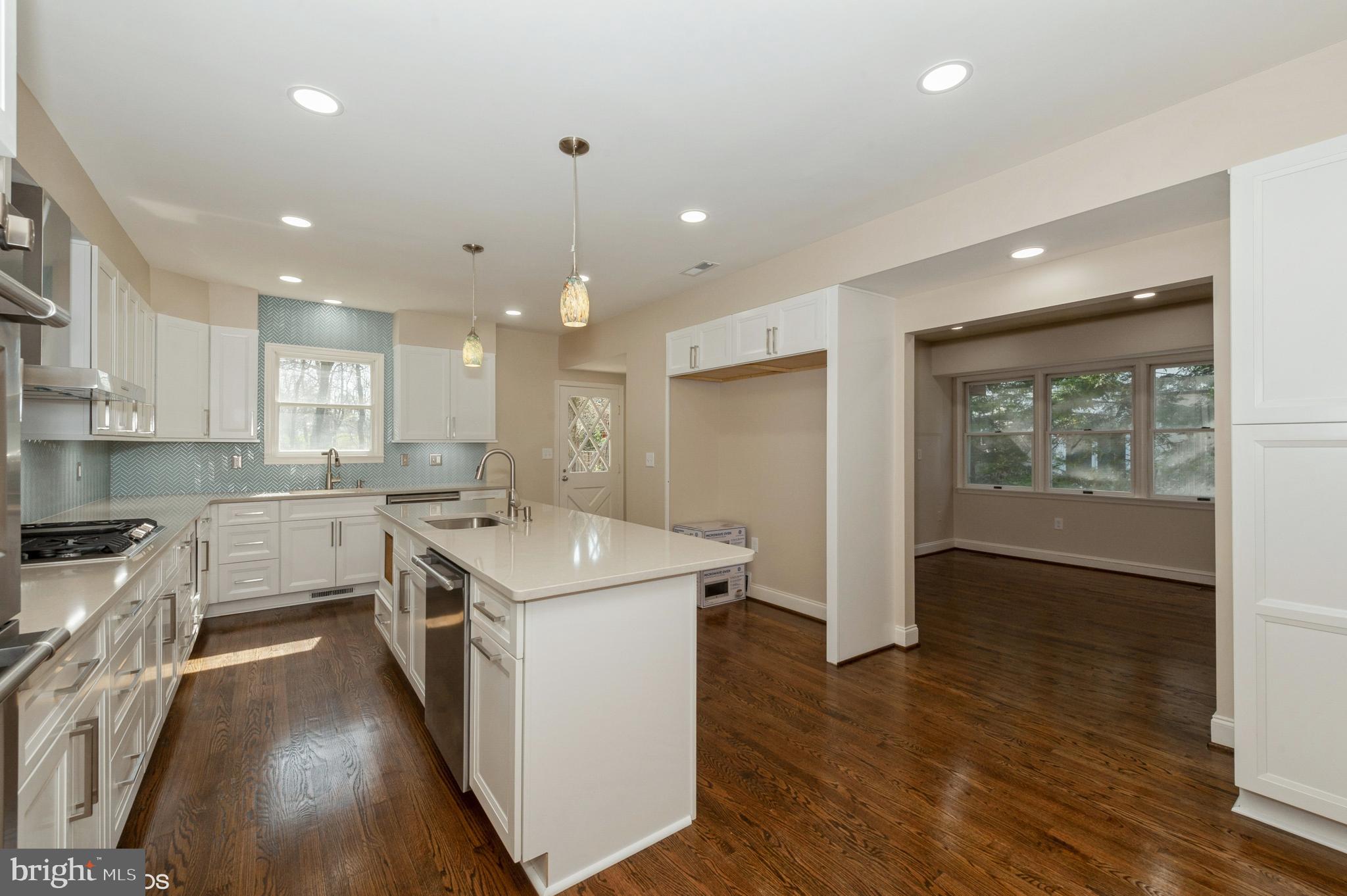 7804 Crossland Road Baltimore, MD 21208 - Photo 12 of 50 Gallery Image 12